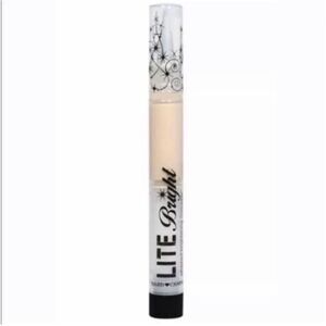 New & Sealed Hard Candy Lite Bright Whipped Brightening Concealer in Fair